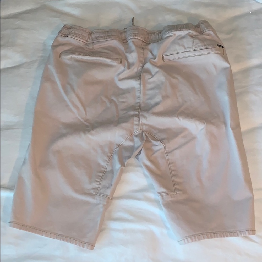 Shorts - Picture 2 of 4